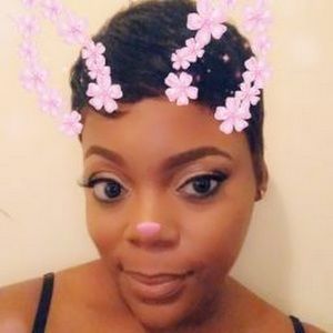 Meet your Posher, Candace